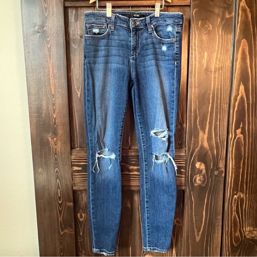 Joes destructed skinny jeans